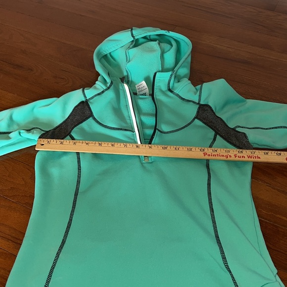 Avalanche Teal Pullover - Picture 8 of 10